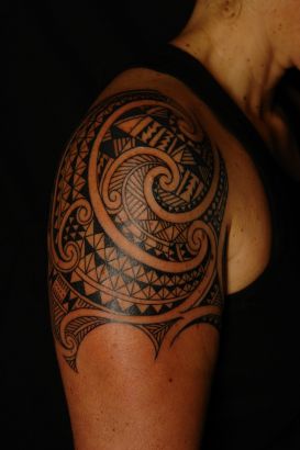 Hawaiian Shoulder Tattoo